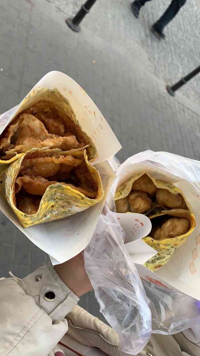 南楼煎饼(滨江道店)-"外地人被天津土著推荐的煎饼果子.早上十.