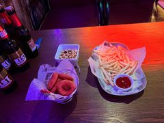 -牡丹弄·咖啡馆·酒馆(红坊里店)