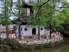 -汇龙潭