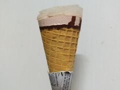 可爱多蜜桃乌龙口味雪糕-跃进雪糕(跃进路店)