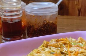 Tomato and Egg Dry Noodles