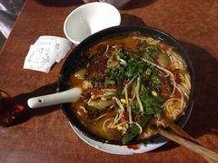泡椒肥肠米线-李米线(武陵路店)