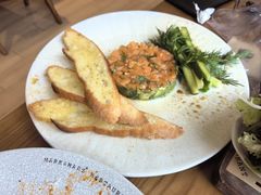 -Mark&Mars Restaurant