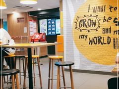 -麦当劳(民盈·国贸城店)