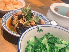 -洞庭土菜小炒馆(易发广场店)