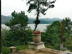 -天目湖涵田半山温泉水乐园