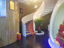 体验后-比华利美容医院