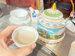 -粘豆包柴火铁锅炖