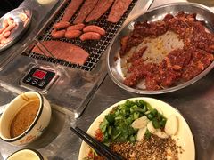 鲜牛肉-英雄故事地摊烤肉(马驹桥店)