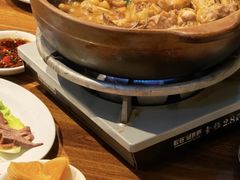 -齐齐衮·廟街生蚝雞煲(荔湾地铁站店)