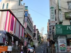 -梨大女人街
