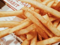 -The Habit Burger Grill 哈比特汉堡(复兴soho店)