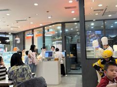 -面包新语(龙湖·西宸天街店)