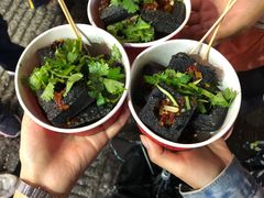 -黑色经典臭豆腐·湖南特产(潇湘文化店)