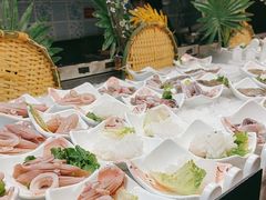 -领鲜活海鲜榴莲自助火锅(东门店)