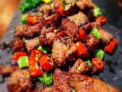 -皇城根·鲁菜济南菜·吊炉烤鸭·炒鸡鱼头(济南旗舰店)