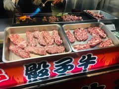 -六合夜市