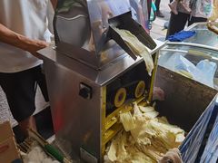 蔗汁-细妹五香牛杂(步行街店)