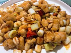 宫爆鸡丁-雲蜀龙阁·金牌水煮鱼(方庄店)