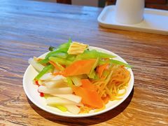 -平娃三宝烧烤·面食(南小街店)