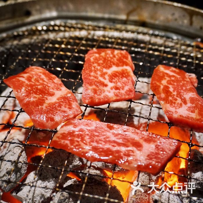 御牛道日式料理炭火烤肉