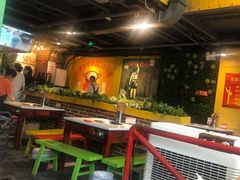 -钢管厂五区小郡肝串串香(奥克斯广场锦城万达店)