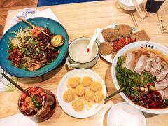 -贵凤凰贵州米粉(五道口店)