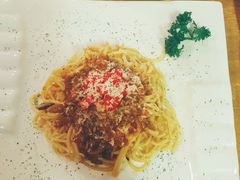 佛伦萨经典牛肉酱面-盘炉forenza·云贵川融合小食堂 ( 钟楼中柳巷店)
