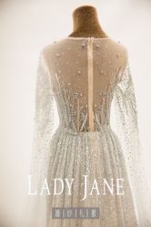 -Lady  Jane高端婚纱礼服馆
