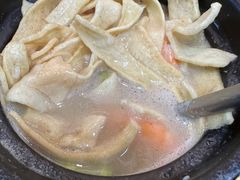 -官塘陈记鱼生·潮汕砂锅粥·牛肉火锅(潮枫路总店)