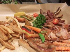 -又见马甲M8融合西餐厅(厦门体育中心店)
