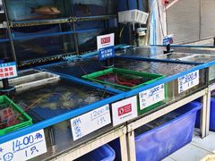 -拉威海鲜市场