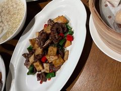 杏鲍菇嫩牛肉-上海小南国(正大店)