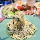 向大家郑重宣布，这家也式餐厅真的好吃疯啦！
