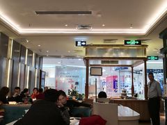 大堂-避风塘·老港味餐厅(虹口龙之梦店)