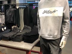 -H&M(鹏欣水游城店)