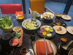 -雾山韩式烤肉·海南糟粕&椰子鸡火锅·海景餐厅(三亚绿发山海天JW万豪酒店)