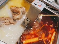 -海底捞火锅(新松江路店)