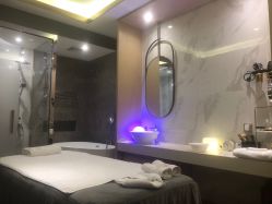 -香港倾城国际·美容美体中心