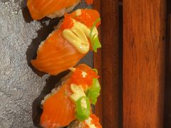 -牛YO寿喜烧·铁板烧和牛火锅自助(市府恒隆店)