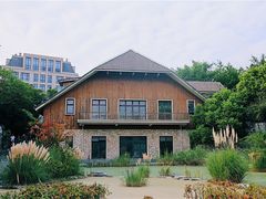 -吴淞炮台湾湿地森林公园烧烤区