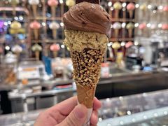 -VENCHI 闻绮(广州太古汇店)