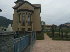 -梅州富力足球学校