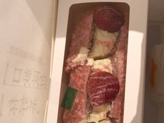 -奈雪的茶(亨特国际广场店)