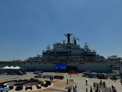 -泰达航母主题公园