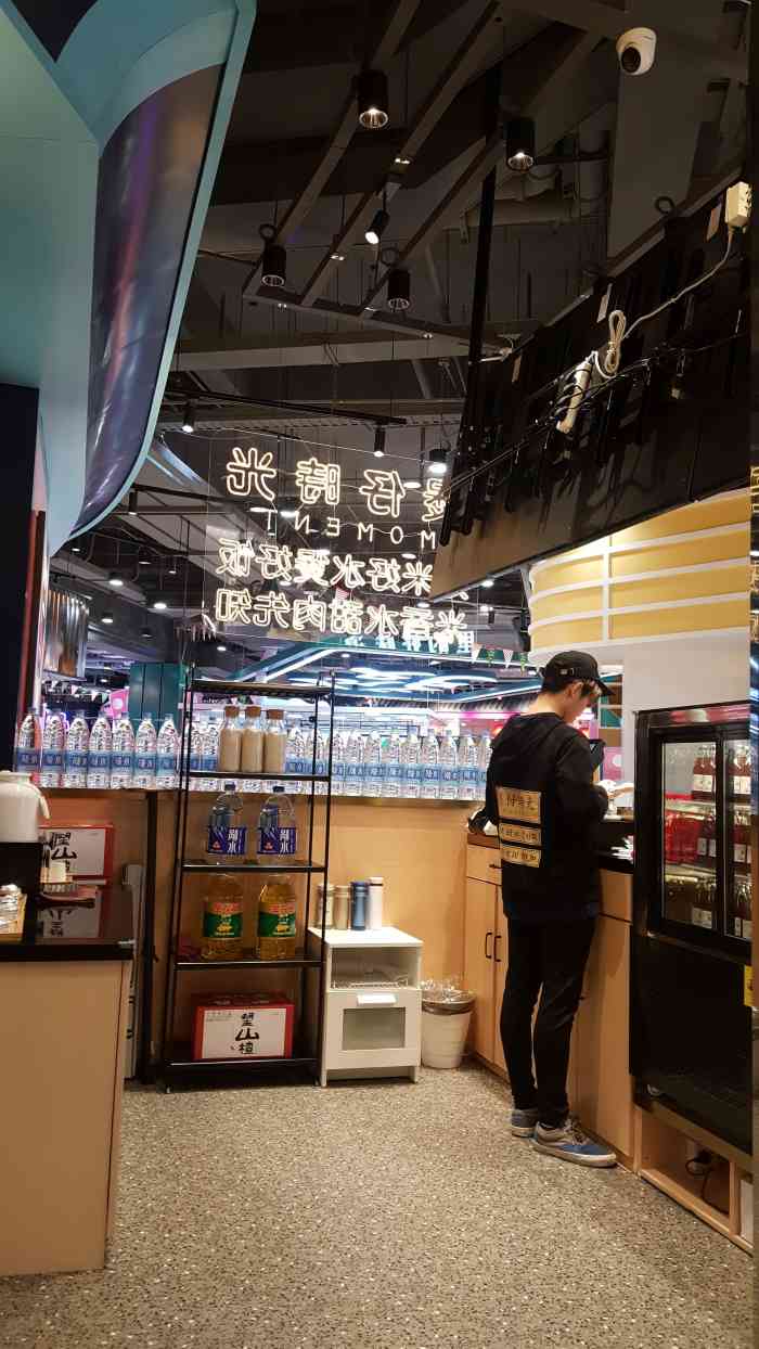 煲仔时光-"这家店和港式煲仔饭不一样,味道有点怪,排.