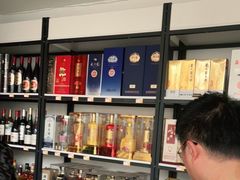 -尚盛烟酒行(上缝小区龙华西路285弄店)