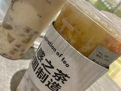 -喜茶(杭州滨江宝龙店)