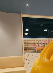 -奈尔宝家庭中心·亲子餐厅(北京东坝万达店)