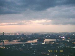 -紫金山山顶公园